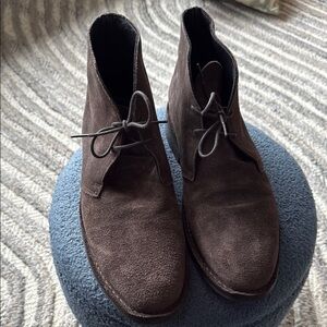 Men's Thursday Boot Company Suede Chukka Boots. Size 9.5.
